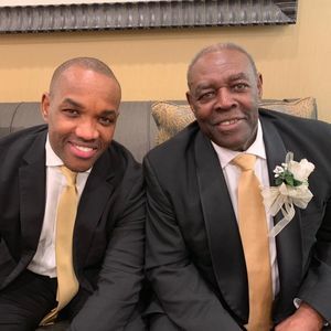 Meet your Posher, Larry